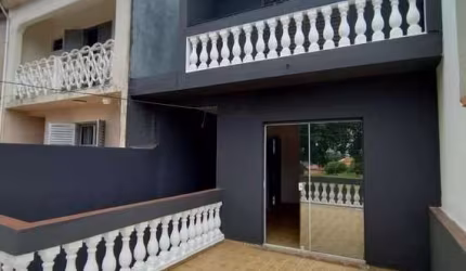 Sobrado à venda em Santo André, Parque Marajoara, com 3 quartos, com 161 m²