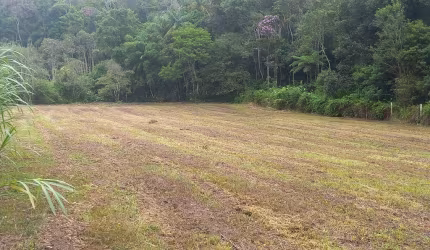 ÓTIMO  TERRENO COM 7600M²