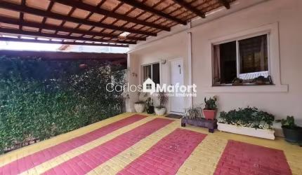 Sobrado à venda no Condomíno Moticelli, Vila Oliveira