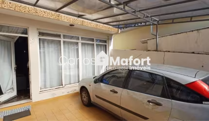 Casa para Venda em Mogi das Cruzes, Centro, 4 dormitórios, 2 banheiros, 2 vagas