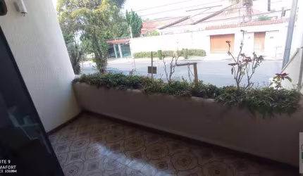 Casa para Venda em Mogi das Cruzes, Vila Nova Socorro, 3 dormitórios, 1 suíte, 4 banheiros, 5 vagas