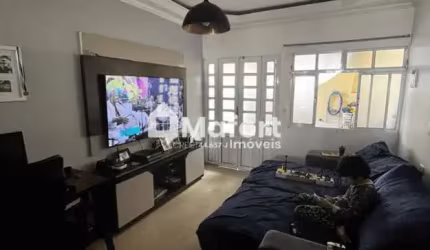 Casa Térrea à venda com 3 dorms, sendo 1 suíte, Vila Lavínia.