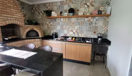 Casa em Condomínio para Venda em Campinas, Vila Hollândia, 4 dormitórios, 2 suítes, 5 banheiros, 4 vagas