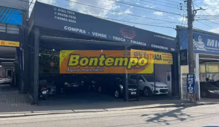 IMÓVEL COM RENDA E FRENTE PARA 02 RUAS - AV. INOCÊNCIO E AV. TEIXEIRA LOTT