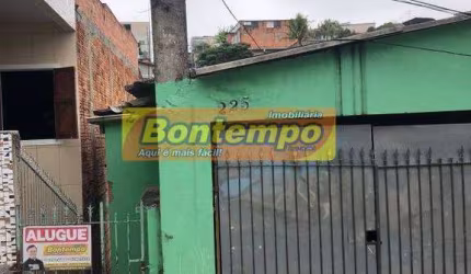 CASA COM LINDO ACABAMENTO - JD. ANA MARIA
