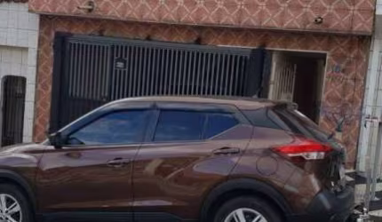 ÓTIMA OPORTUNIDADE PARA INVESTIDOR - IMÓVEL COM 3 CASAS