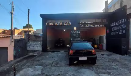 ÓTIMO SALÃO COMERCIAL DE 250M² COM CASA DE 03 COMODOS NOS FUNDOS