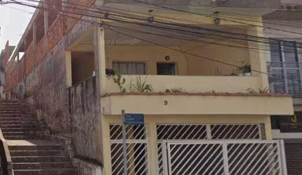 CASA ASSOBRADADA - EXCELENTE OPORTUNIDADE PARA TER SUA CASA PRÓPRIA!