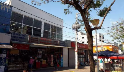 CALÇADÃO DE CARAPICUIBA - AO LADO DO BANCO SANTANDER