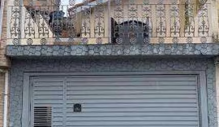 CASA A VENDA COM 3 DORMITÓRIOS - ACEITA FINANCIAMENTO