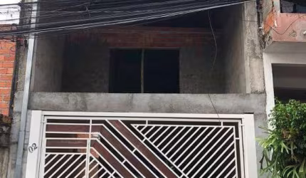 CASA IDEAL PARA QUEM DESEJA REFORMAR - ALTOS DE SANTA LÚCIA