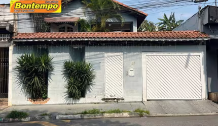 CASA ESPETACULAR NO JD. PLANALTO