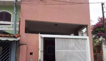 SOBRADO COM ÁREA GOURMET - CENTRO DE CARAPICUÍBA