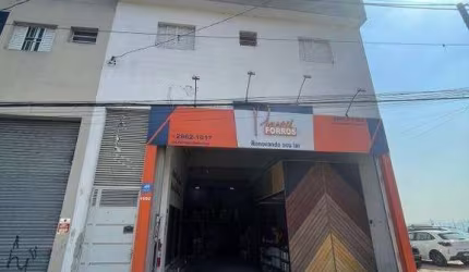 LINDA CASA COM 01 DORMITORIO - ÓTIMA LOCALIZAÇÃO!