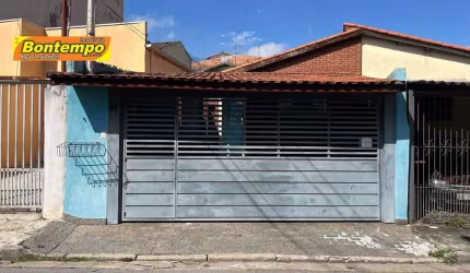 CASA TÉRREA PARA FINANCIAMENTO PRÓXIMO AO CENTRO DE CARAPICUÍBA