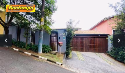 LINDA CASA COM PISCINA - FAZENDINHA