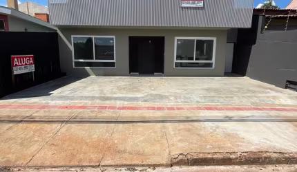 CASA COMERCIAL NA RUA MARTIN LUTHER KING