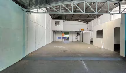 BARRACÃO PINHEIRO MACHADO | 1 BANHEIRO | 3 VAGAS 174M²