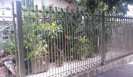 CASA EM PIRATININGA I 2 QUARTOS I 2 BANHEIROS I 1 SALA I 3 GARAGENS