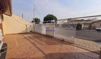 CASA PQ. RES. DAS CAMELIAS I 3 QUARTOS I 1 SUITE I 2 BANHEIROS I 1 SALA I 3 VAGAS