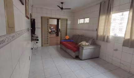 Casa Vila Santa Clara | 2 quartos | 2 salas | 5 vagas