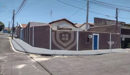 Casa para venda no Vila Dutra com 4 quartos, espaço gourmet, 2 banheiros, 3 vagas de garagem