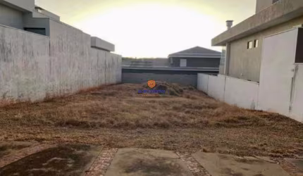 TERRENO CONDOMÍNIO VILLAGGIO 2 | 378M²