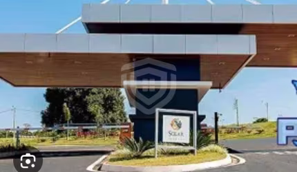 Lote com 403m² à venda no condomínio Solar Primavera