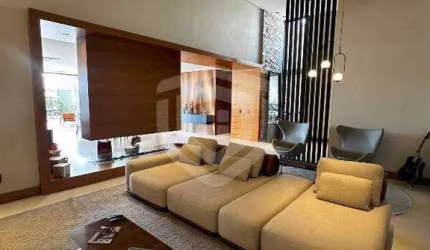 CASA CONDOMÍNIO VILLAGGIO 3 | 4 SUÍTES | 4 VAGAS | MARAVILHOSA