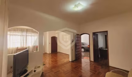 CASA JARDIM AMÉRICA | 5 QUARTOS | 1 SUÍTE | 3 SALAS | 4 VAGAS - OPORTUNIDADE PARA COMÉRCIO