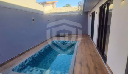 Casa Recém Construída Jardim CoLonial Aberto em Bauru, com 3 quartos, sendo 1 suíte com fina Acabamento!!!
