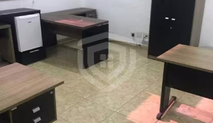 SALA COMERCIAL JARDIM EUROPA | EDIFÍCIO BUSINESS OFFICE |EXCELENTE LOCALIZAÇÃO