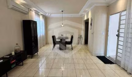 Casa com 3 quartos para venda no Jardim Bela Vista
