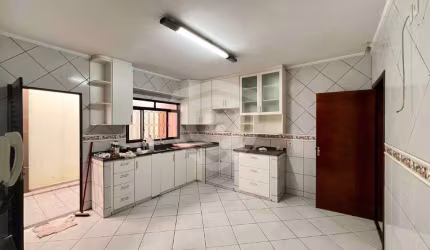 CASA VILA INDUSTRIAL | 2 QUARTOS | 1 QUARTO FUNDO | 1 BANHEIRO | 2 SALAS | 2 VAGAS