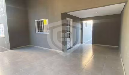 Casa Para à Venda no Parque Vista Alegre em Bauru, 3 Quartos, sendo 1 suíte, Edícula com Churrasqueira