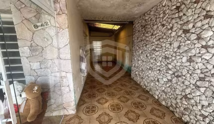 Casa para venda, 3 quartos, no Centro de Bauru-SP.