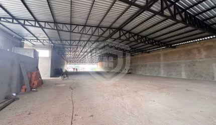 Barracão Novo 1400 m² de Loja e 1500 m² Estacionamento para Vender em uma das Avenidas Mais Movimentada de Bauru/SP