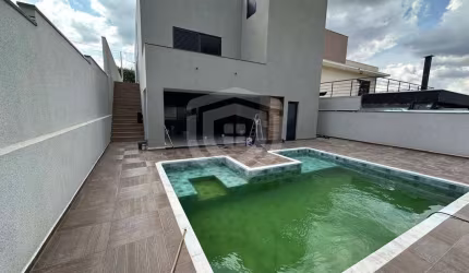 Casa Nova à Venda no Morada do Sol com 3 Quartos, todos Suítes em Piratininga SP
