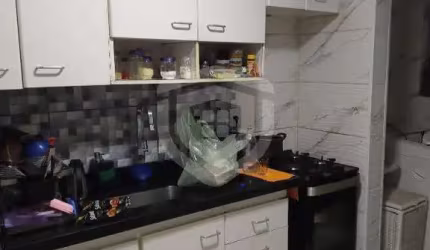 Apartamento com 70 metros à Vendas no Residencial Camélias com 3 quartos, sendo 1 Suíte