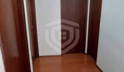 Apartamento à Venda no Edifício Cedro em Bauru