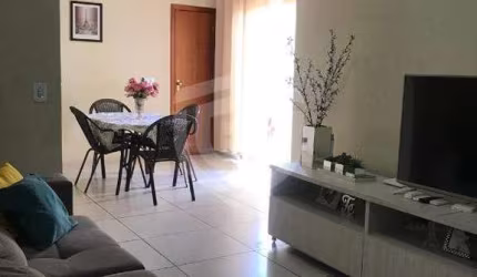 Casa com piscina a venda na Vila Souto
