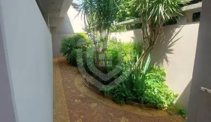 Casa para alugar com 3 quartos 266m²- Jardim Aeroporto