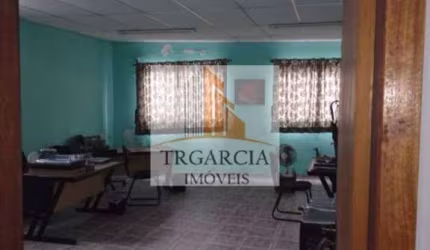 Galpão em Ipiranga, São Paulo: 500m², 2 banheiros - Venda por R$1.150.000