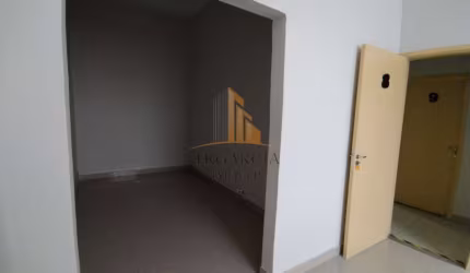 Casa Comercial no Belém - SP: 250m², 3 Banheiros, Locação por R$15.000