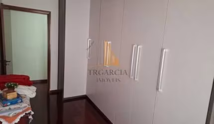 Casa de luxo em Vila Formosa, São Paulo: 3 dormitórios, 1 suíte, 241m² e venda por R$2.000.000