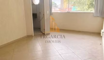 Loja/salão em Vila Prudente: 65m² por R$ 2.600/mês locação
