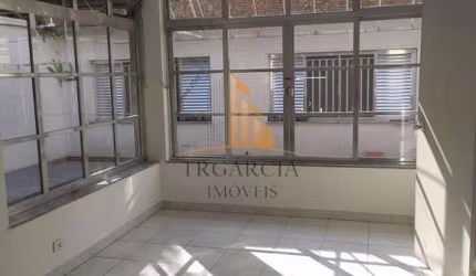 Imóvel comercial de 350m² no Tatuapé com 10 dormitórios por R$4mi - Venda.