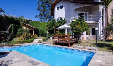 Venda e locação | Casa com 317 m², 3 quartos, 6 vagas, Vargem Grande Paulista SP