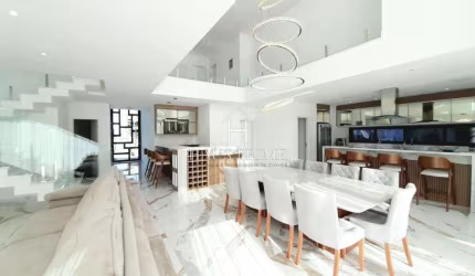 Venda | Casa com 442 m², 5 dormitórios, 6 vagas. Granja Viana SP