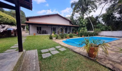 Venda | Casa com 350 m², 4 dormitórios. Chácara Rincão, Cotia SP